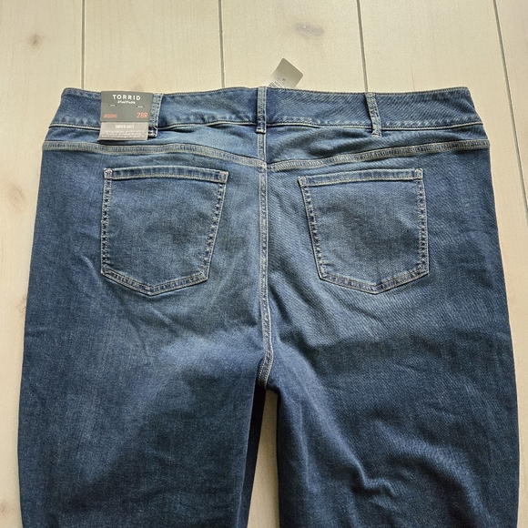 NWT Torrid High Rise Soft Jeggings - Picture 6 of 16